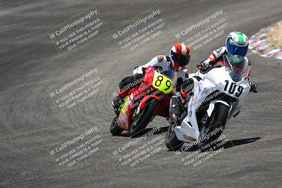 media/Jun-05-2022-WERA (Sun) [[64b01df28d]]/Race 4 and 6 LW twins superstocclumbman E superstock F superstock/